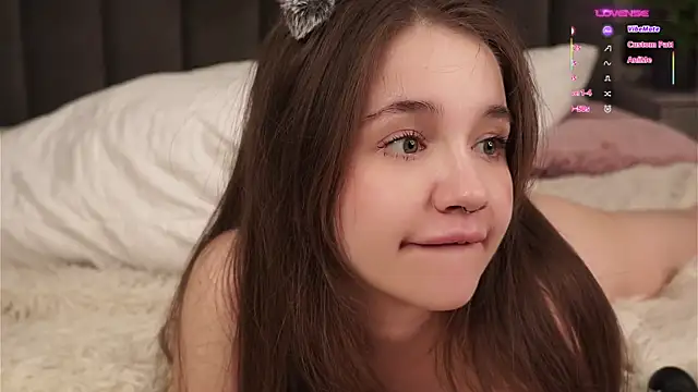 AmiLewis Live XXX-Chat