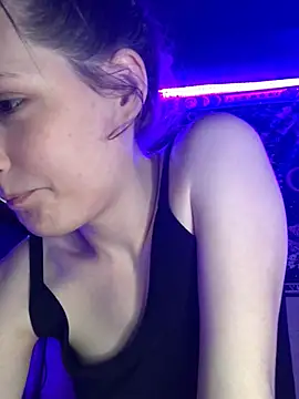 Lilactease's Live XXX Chat