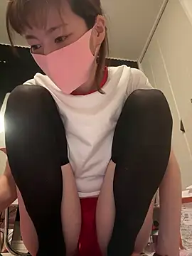 Chat XXX en directo de hinata-joyjoy