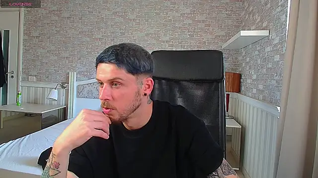 Вебкам-шоу JonahShaw