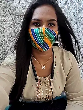 Chat XXX en directo de Tamil_Charu_