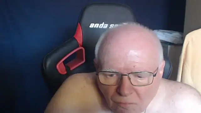 lonely_peter webkamerás műsora