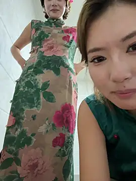 Czat XXX na żywo – redrose520