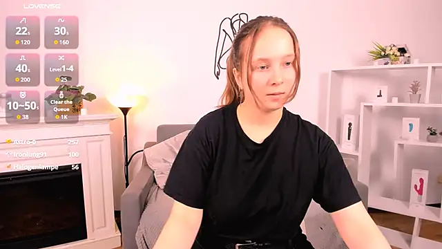 Ketrin_n_ Adlı Modelin Canlı XXX Sohbeti