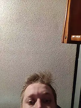 Deathrowe Show in webcam