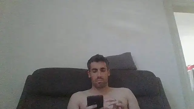 JulioIsHere4you Live XXX-Chat