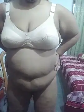 momo_lovesのライブXXXチャット