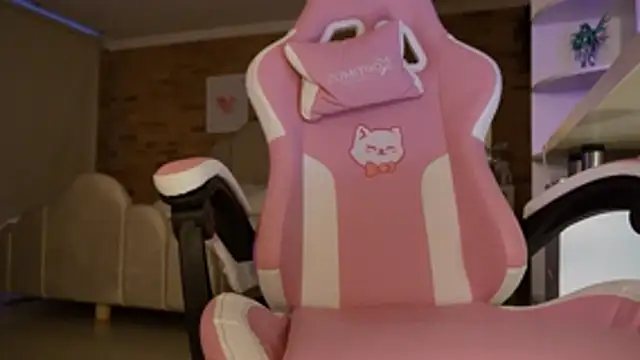 XXX chat uživo modela Carolsali