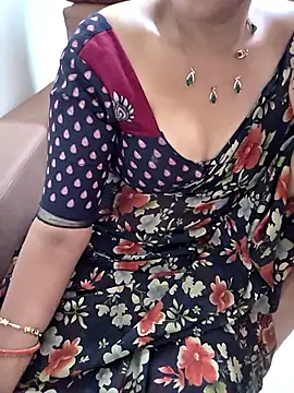 Roja-Telugu777's Live XXX Chat