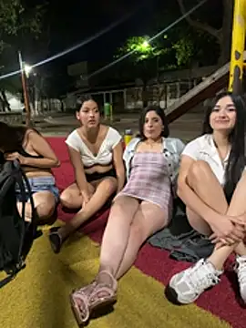 TheAlejandroDolls' Webcam Show