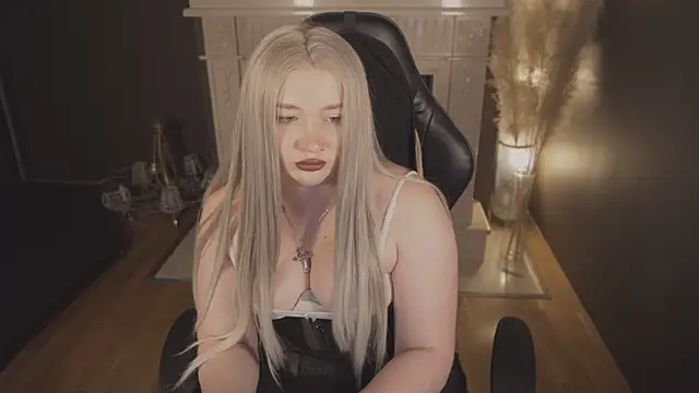 carolina_elf's Live XXX Chat