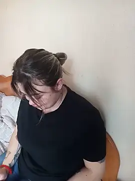 Ann_Garcia Adlı Modelin Canlı XXX Sohbeti