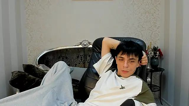 ClarkBev 网络视讯表演
