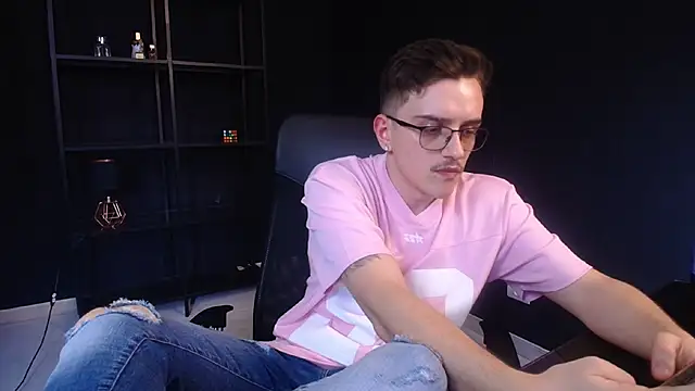 FelixStarkk Live XXX-chat