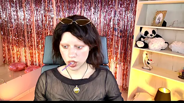 LidaDarknet's Live XXX Chat