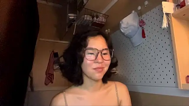 แชท XXX สดของ JennyCarpenter