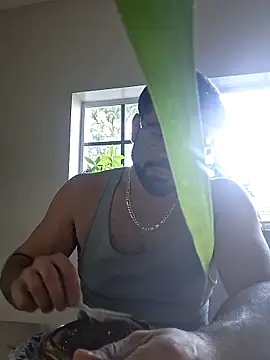 Zander823's Live XXX Chat