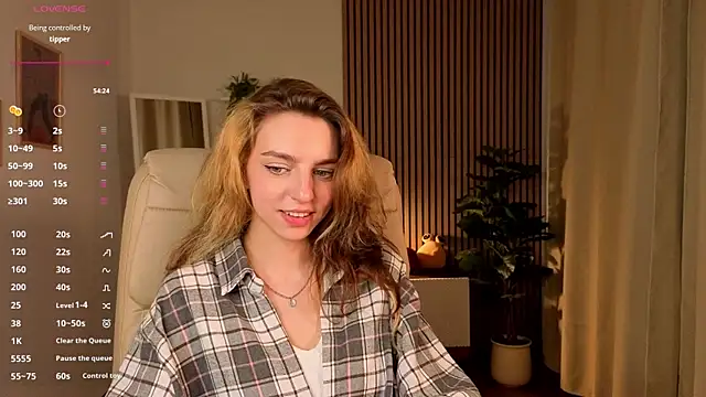 Вебкам-шоу CherryCl0ud