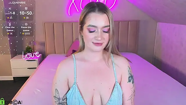 Chat XXX en directo de Viickie_Nelsson
