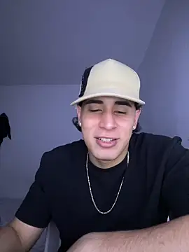 Maximuz1920 Pertunjukan Webcam