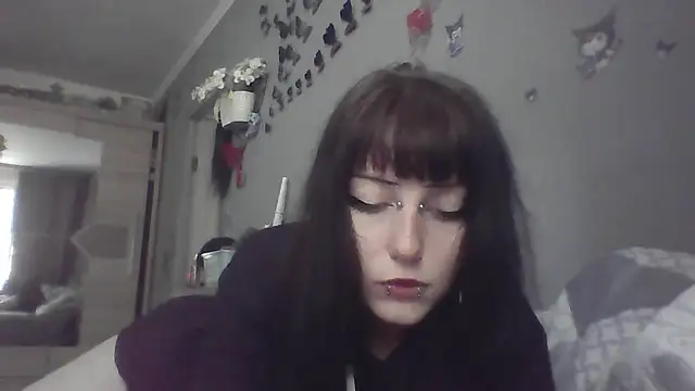 ChargedReign Chat XXX live