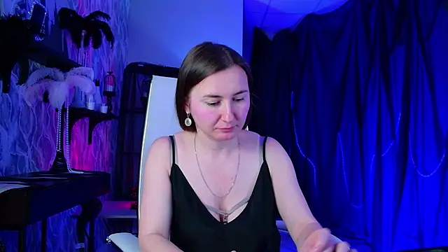 XXX chat uživo modela Golden_Dragon