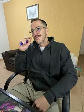 عرض كام MeladoDiMel