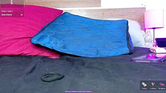 Chatroom XXX en direct de KAROL-SCOTT