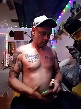 Buffshagswell's Live XXX Chat