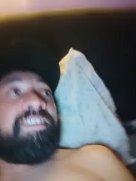 Chat XXX en directo de Tristan40@xh