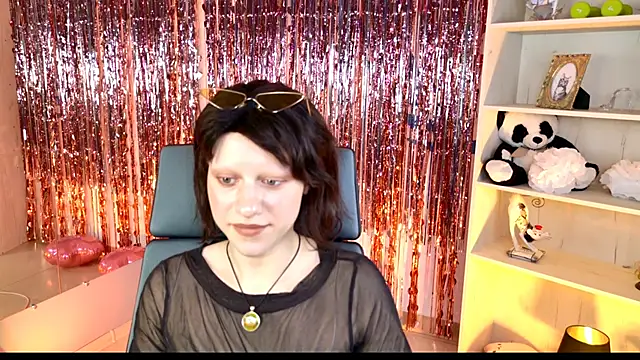 LidaDarknet's Live XXX Chat
