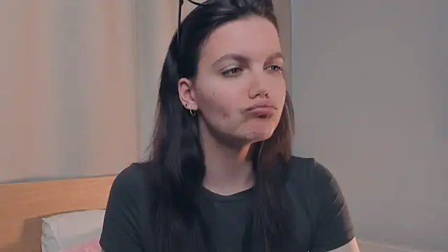 JuliannPaysour Obrolan Langsung XXX