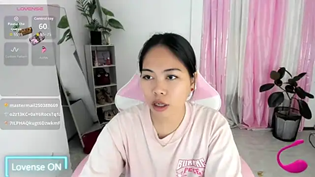 Ursweetyshaine Pertunjukan Webcam