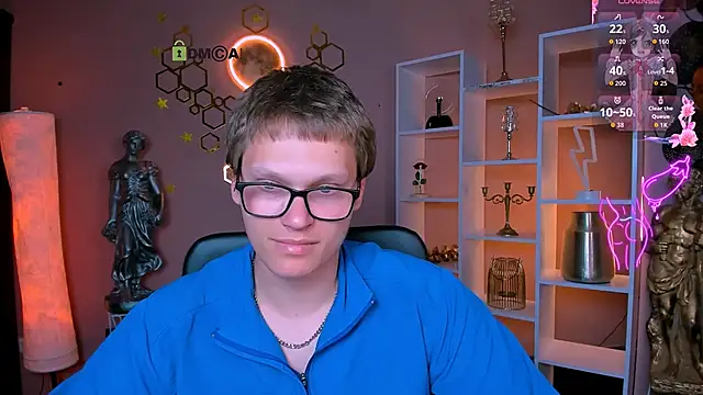 Pokazy przed kamerką – teo_sol