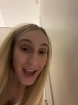 Pink_Kiss – Naživo XXX chat