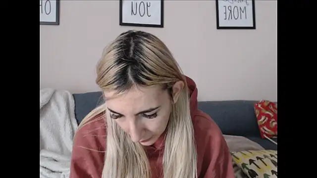 BarbieBlondieGirl Chat XXX in diretta