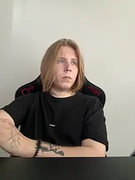 Hirtay's Webcam Show