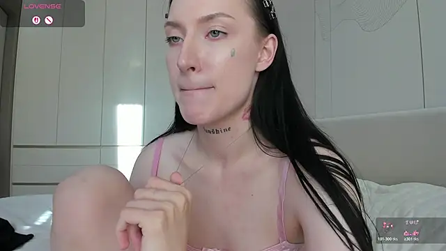 Czat XXX na żywo – JenniferQueen11