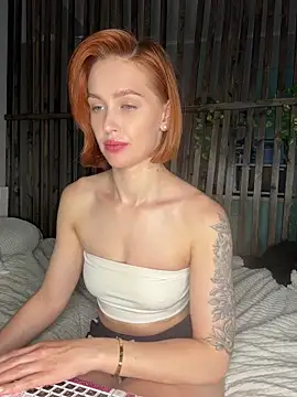 Chat +18 de LittleFox___ ao vivo