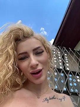 AngieShae Chat XXX live