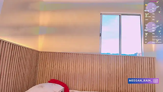 _MeganRain's Live XXX Chat