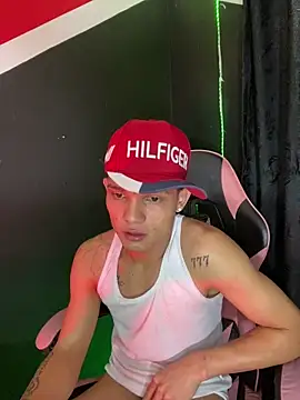 EL_VENEZOLANO_22CM 网络视讯表演