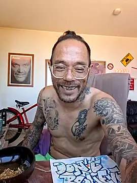 Mr_Graffitimile live XXX chat