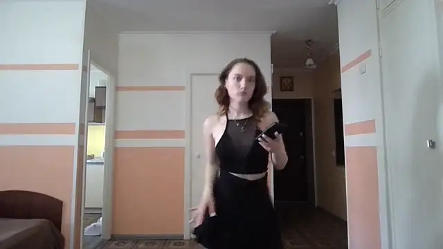 Show modela JulianeHedgpeth na web-kameri