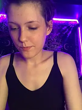 Lilactease Show in webcam