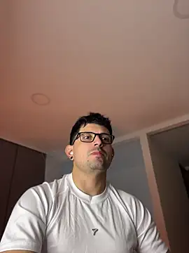 عرض كام TroyeSavage