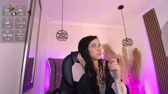 Amara_Davis1 élő XXX-chatje