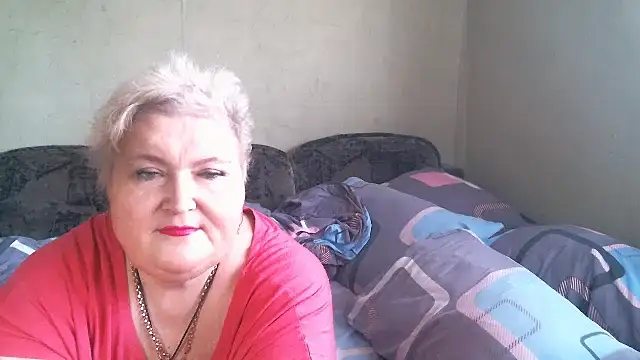 Lana555's Live XXX Chat