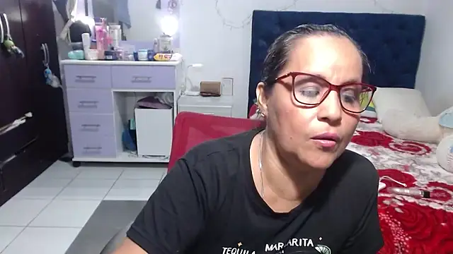Czat XXX na żywo – pervert_mommy_