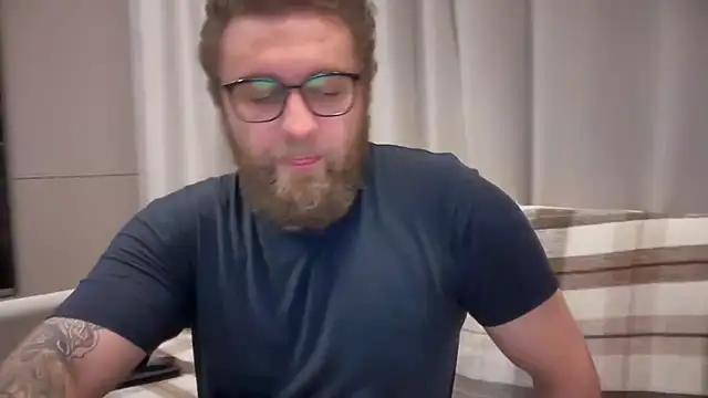 Bear_bear_のライブXXXチャット
